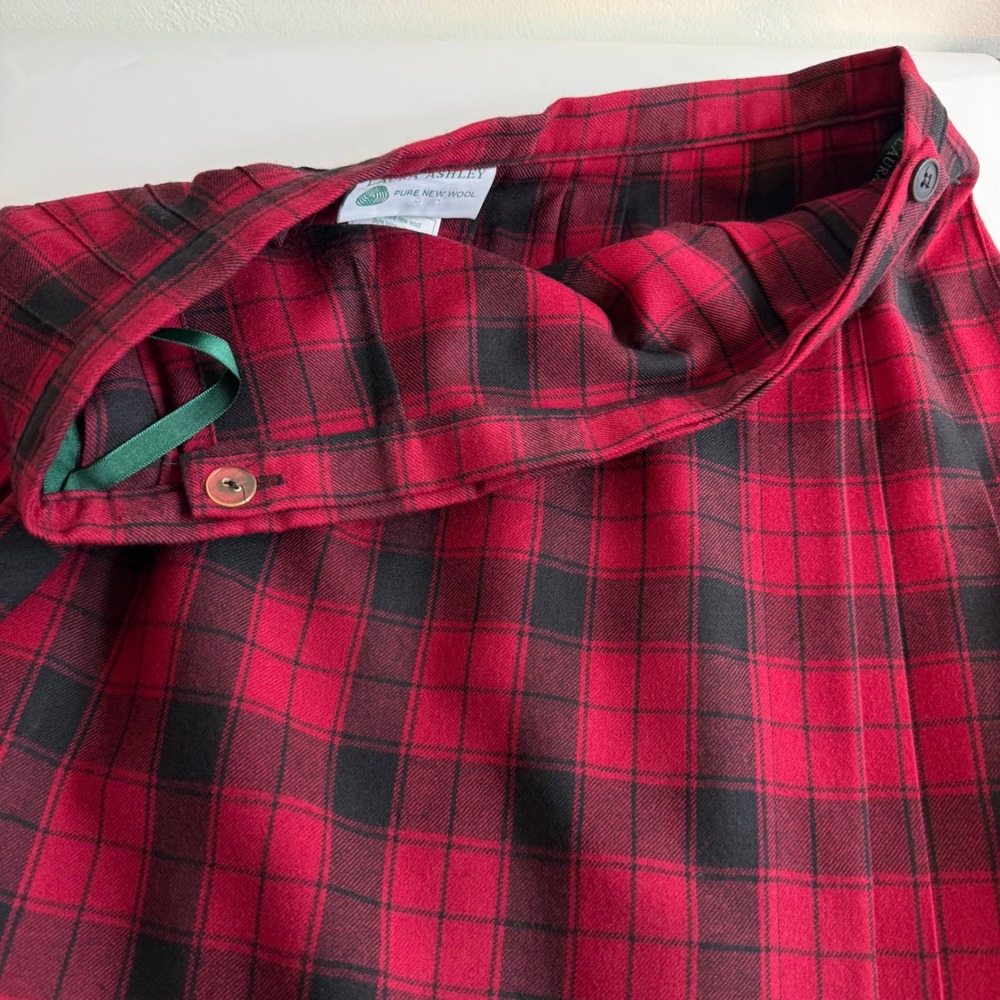 Vintage Laura Ashley Wool Plaid Pleated Skirt US 12 Red Tartan Academia Kilt - Picture 8 of 12